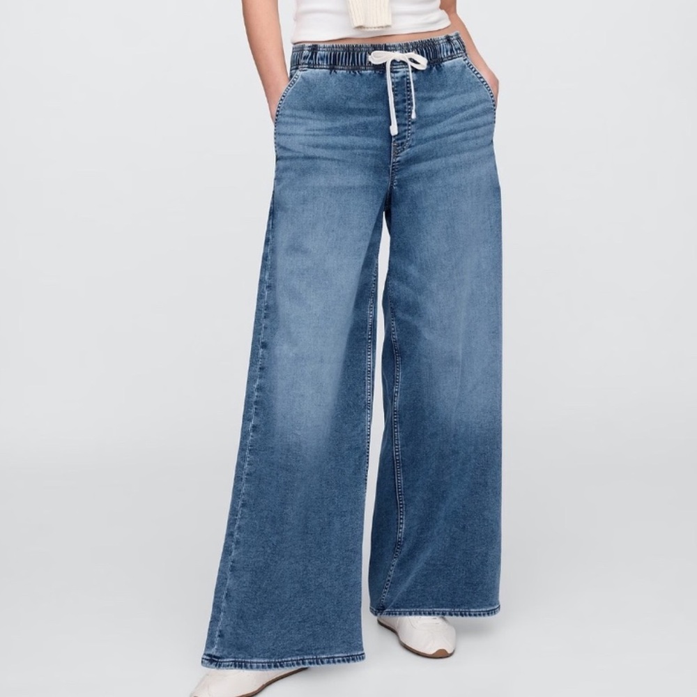 GAP WIDE LEG HIGH RISE PULL ON DENIM JEANS SIZE LARGE - Picture 1 of 16